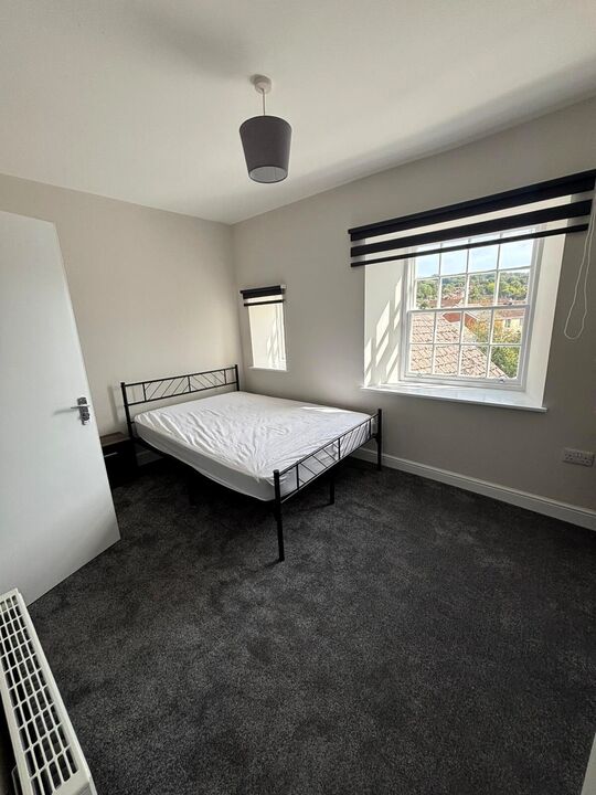 9. 793d2ef2-6f77-42f7-9e04-20124dc307a9.jpeg