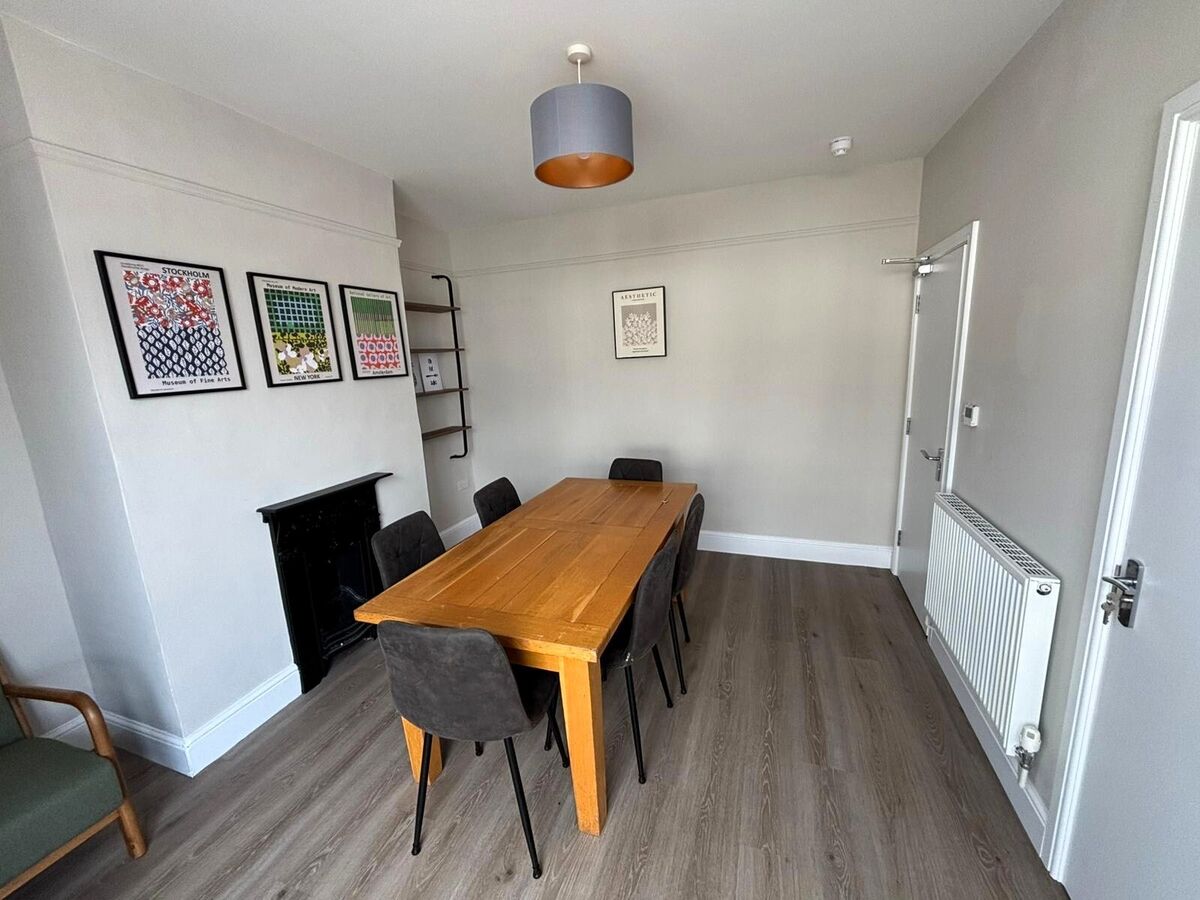 5. 9f6097f9-2ef5-4104-997c-938f55e9911c.jpeg