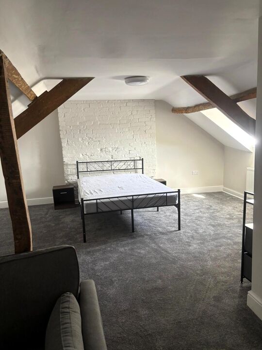 14. c04d98c8-b711-4bbd-9f5b-e36ae878fbf5.jpeg