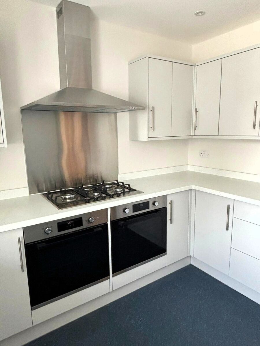 7. 2e8cd8d5-da14-46f3-a6a6-cff10cd84748.jpeg